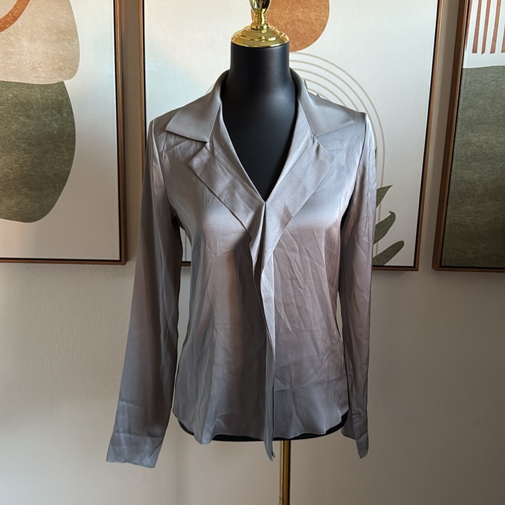 Elie Tahari Long Sleeve Silk Gray Blouse